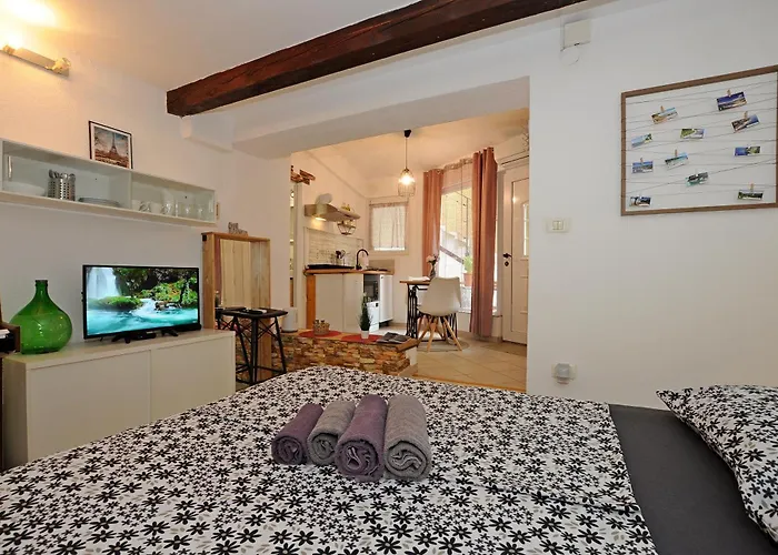 Holidays House - La Koper